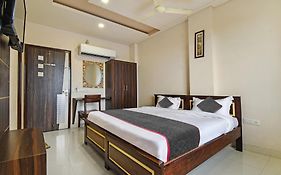 Collection O Hotel Guru Kripa